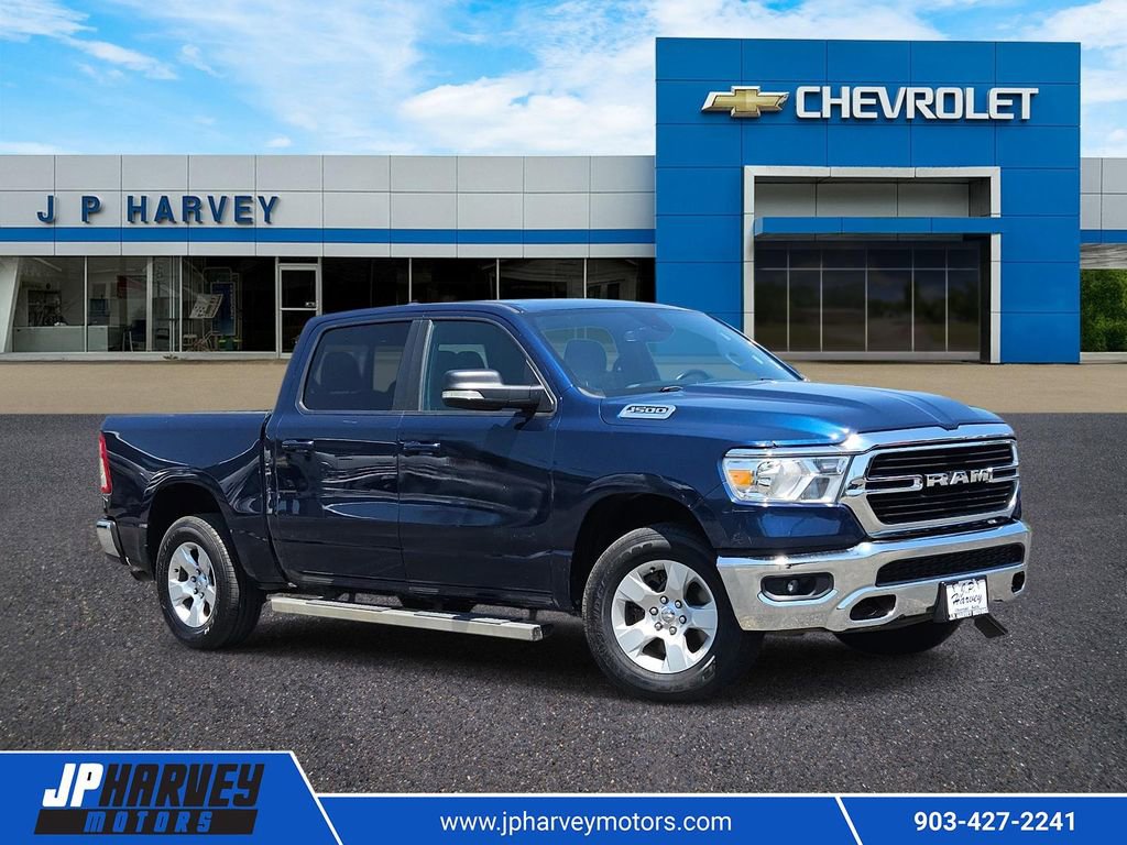 2021 RAM 1500 Big Horn/Lone Star 4x4 Crew Cab 5'7's photo