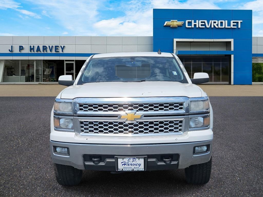 2015 Chevrolet Silverado 1500 LT photo 2
