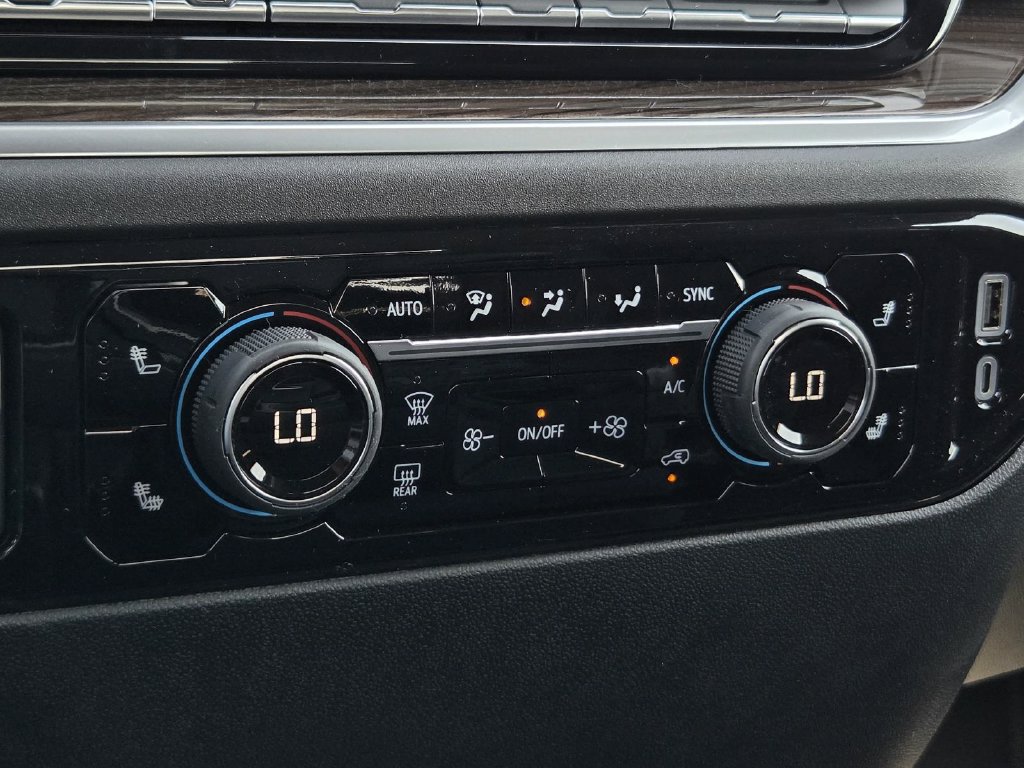 2026 Chevrolet Silverado 3500HD LT - Photo 12