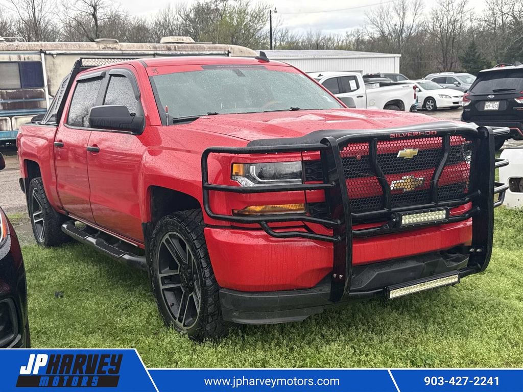 2018 Chevrolet Silverado 1500 Custom