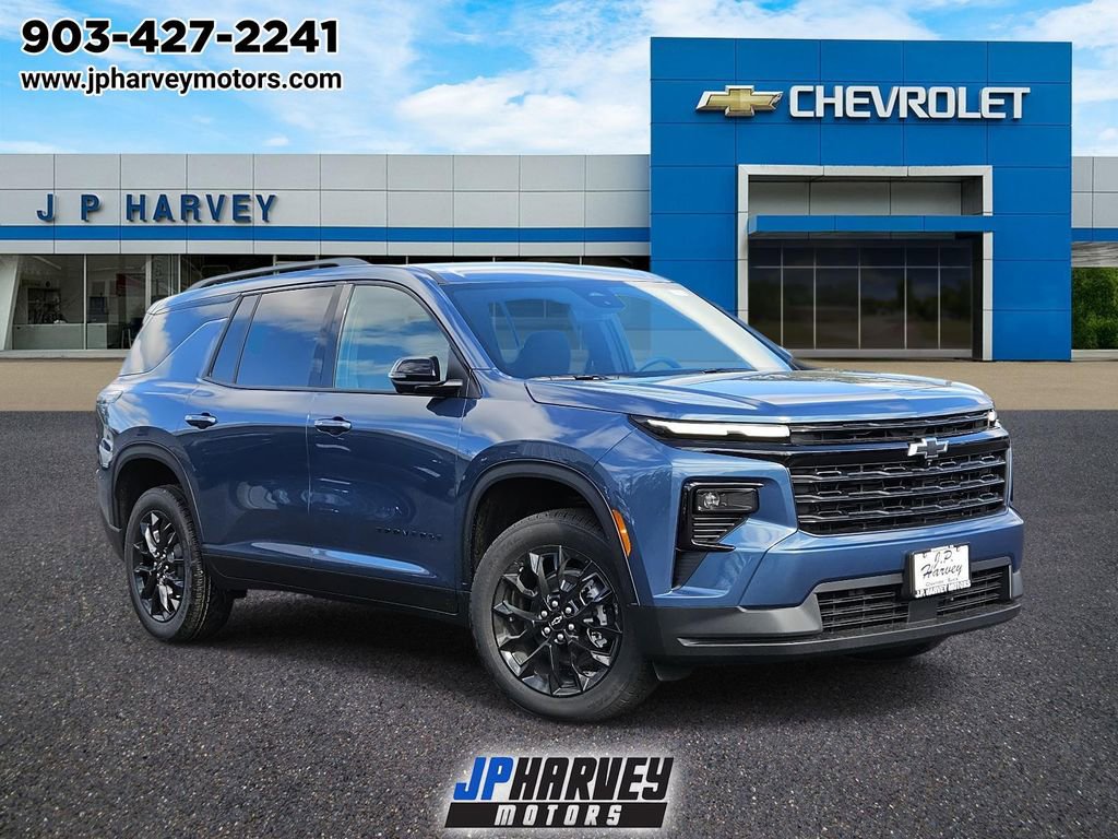 2026 Chevrolet Traverse LT's photo