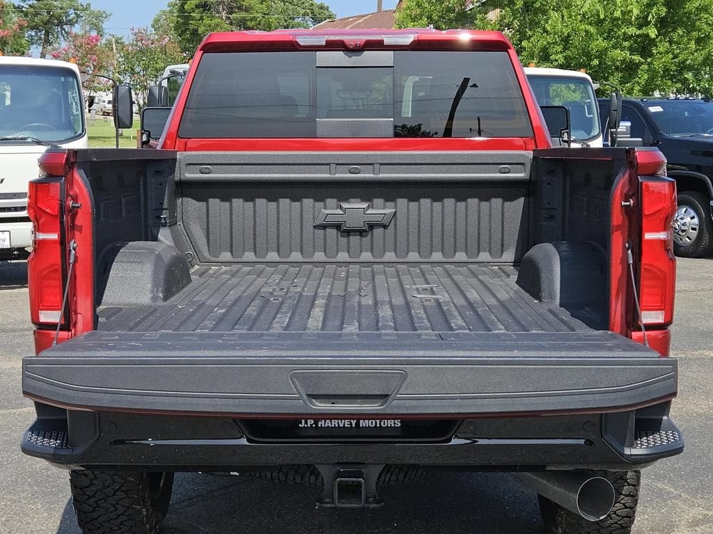 2026 Chevrolet Silverado 2500 HD LTZ - Photo 8