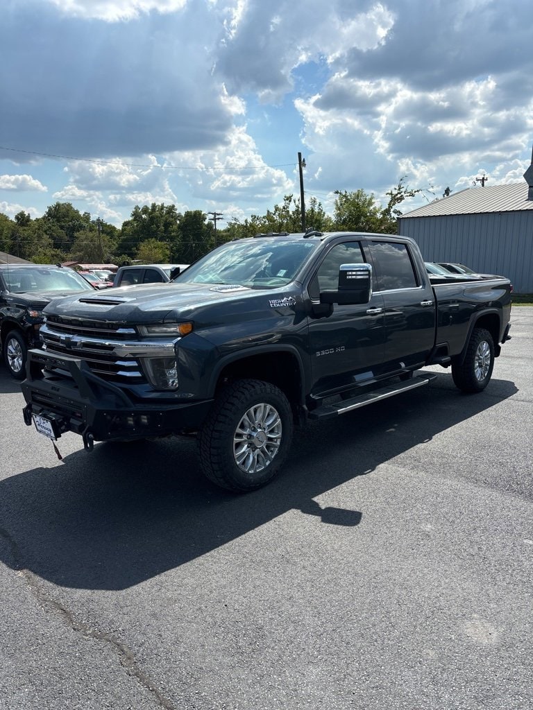 Used 2020 Chevrolet Silverado 3500HD High Country with VIN 1GC4YVEYXLF162533 for sale in Clarksville, TX