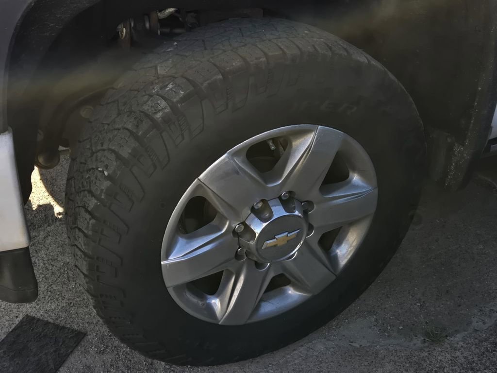 2022 Chevrolet Silverado 2500HD LTZ photo 3
