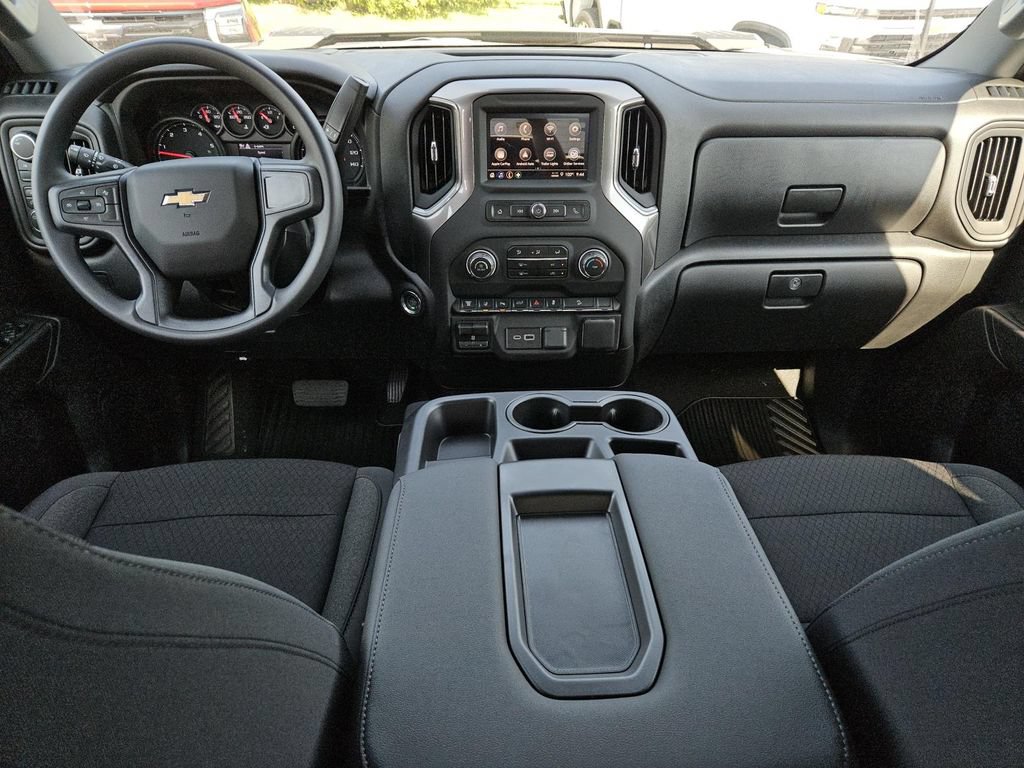 2026 Chevrolet Silverado 2500 HD Custom - Photo 10