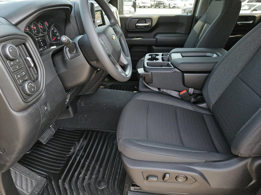 2026 Chevrolet Silverado 2500 HD Custom - Photo 19