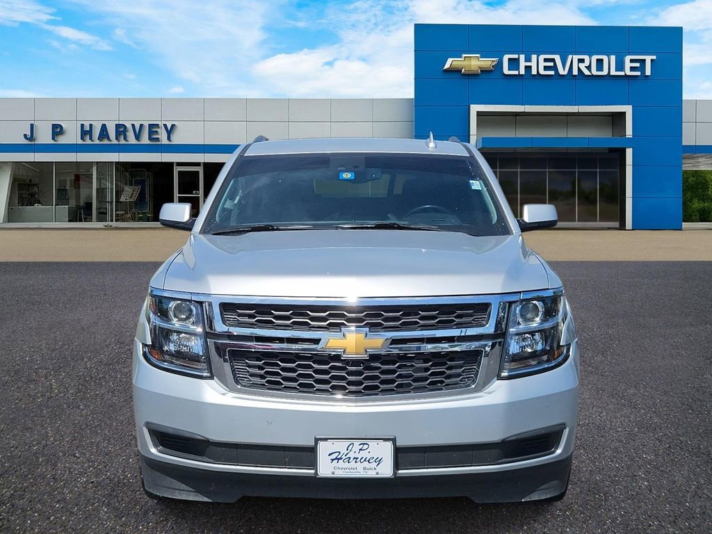 2019 Chevrolet Tahoe LT photo 2