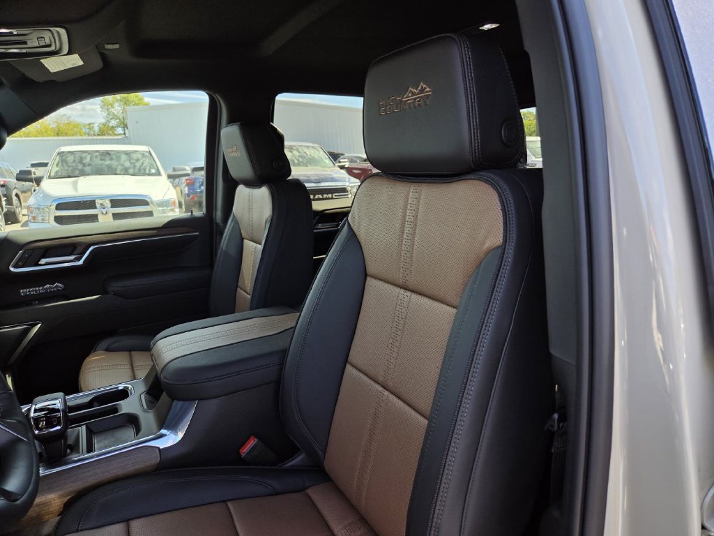 2026 Chevrolet Silverado 1500 High Country - Photo 22