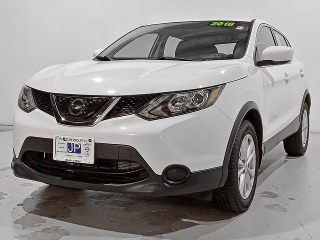 Used 2018 Nissan Rogue Sport S with VIN JN1BJ1CP5JW184812 for sale in Peru, IL