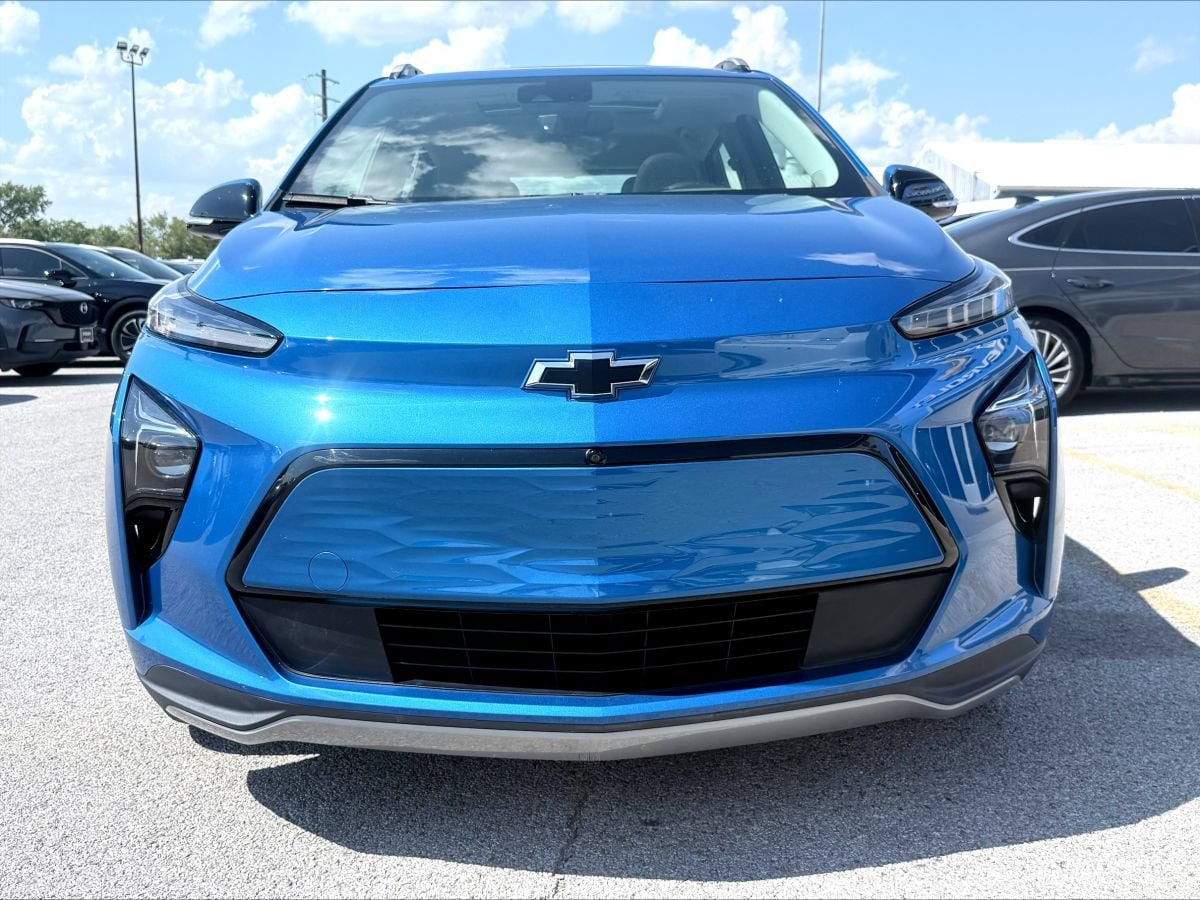 Used 2022 Chevrolet Bolt EUV Premier with VIN 1G1FZ6S00N4104108 for sale in Anna, IL