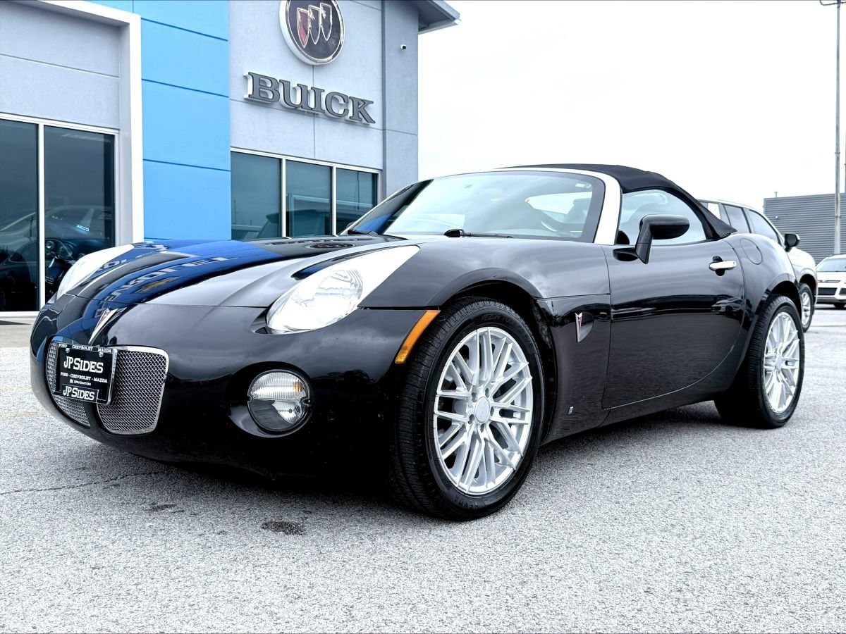 Black 2006 Pontiac Solstice Convertible Rear-Wheel Drive Automatic