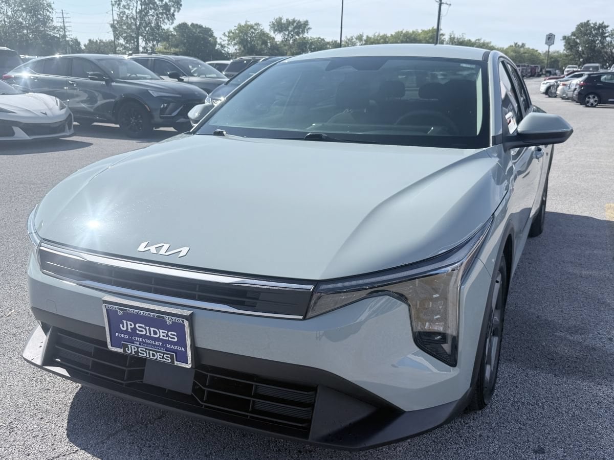 2025 Kia K4