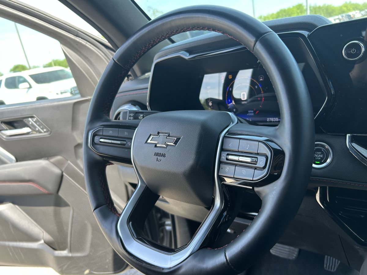 2023 Chevrolet Colorado Z71 - Photo 8