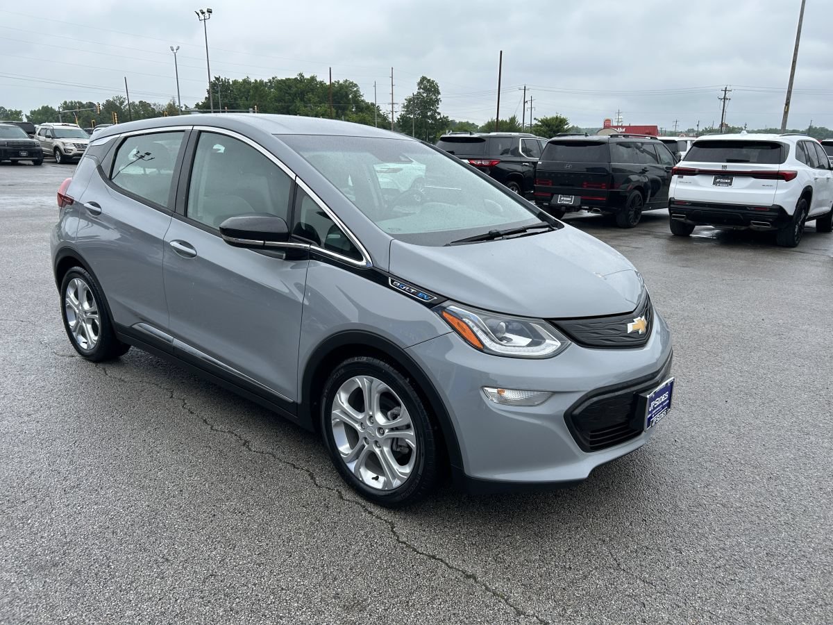 Used 2021 Chevrolet Bolt EV LT with VIN 1G1FY6S02M4110865 for sale in Anna, IL