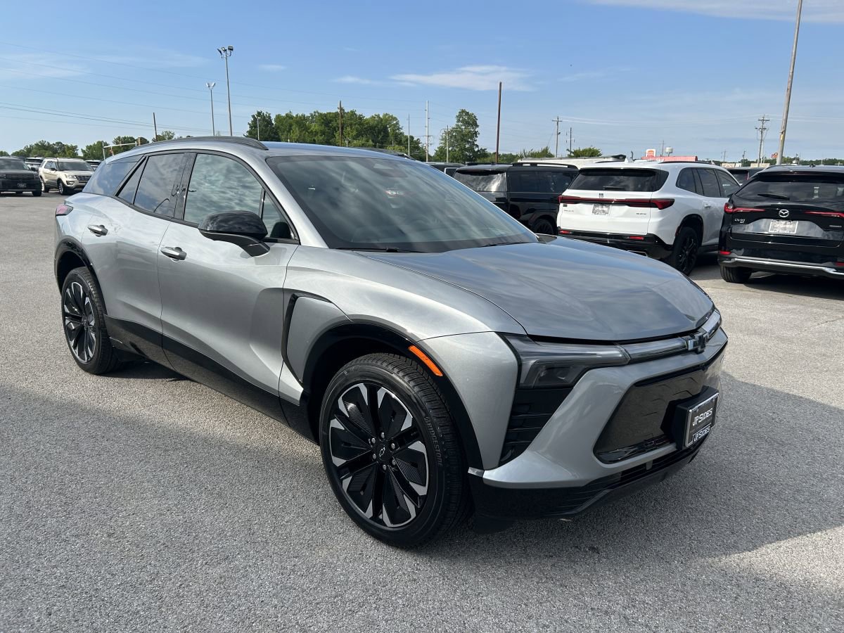 Used 2024 Chevrolet Blazer EV RS with VIN 3GNKDCRJ0RS159821 for sale in Anna, IL