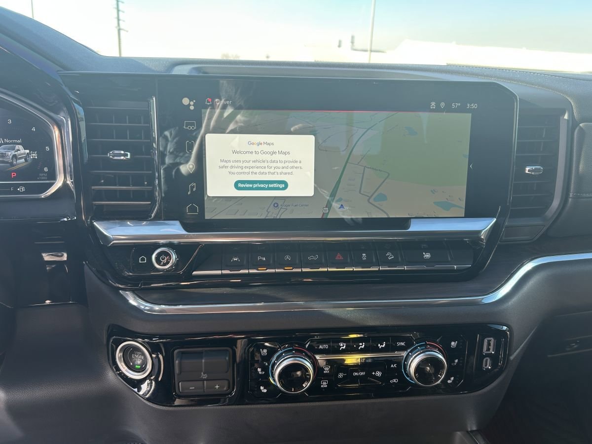 2025 GMC Sierra 1500 SLT - Photo 13
