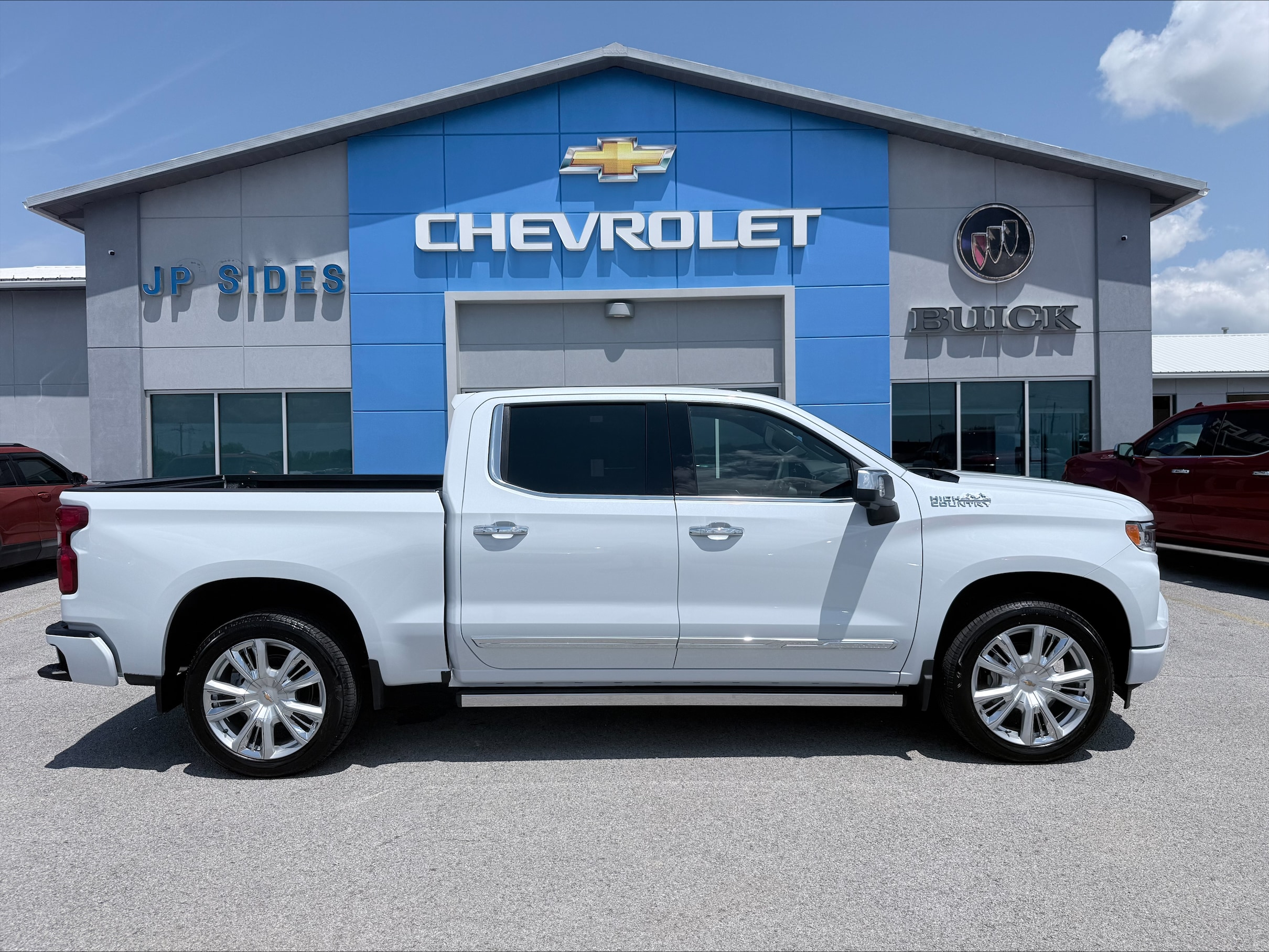 2026 Chevrolet Silverado 1500 High Country - Photo 8