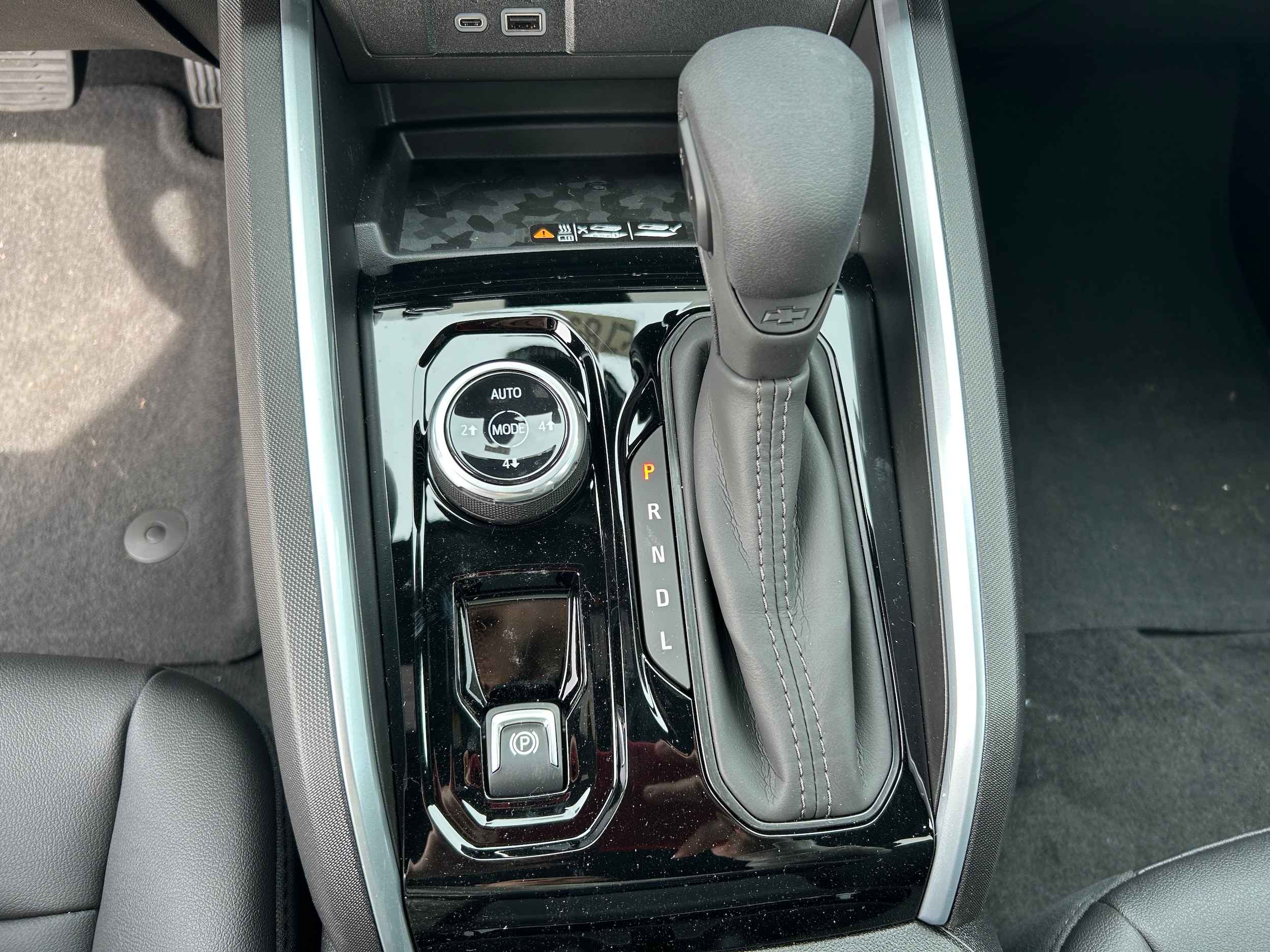 2026 Chevrolet Colorado Trail Boss - Photo 13