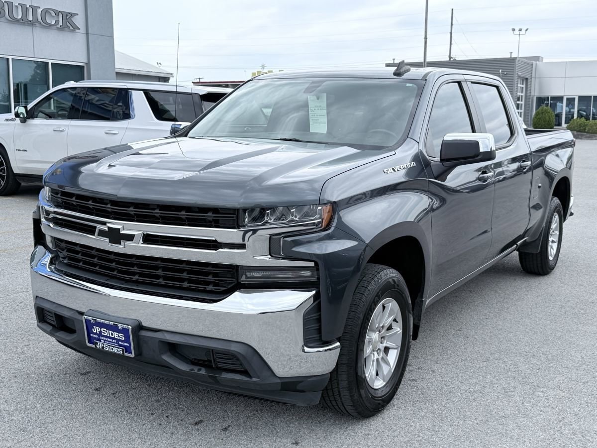 2020 Chevrolet Silverado 1500 LT Crew Cab Short Box's photo