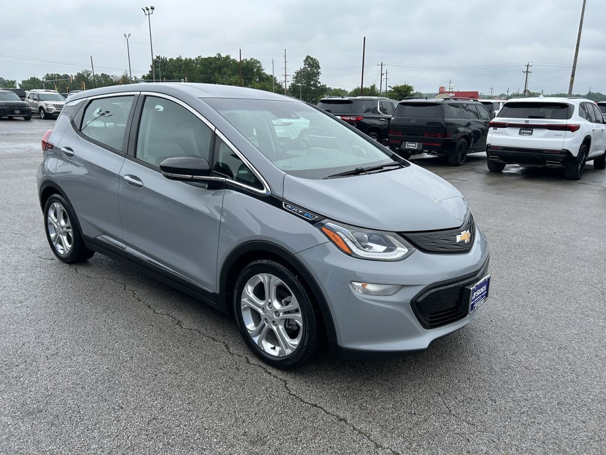 Used 2021 Chevrolet Bolt EV LT with VIN 1G1FY6S02M4110865 for sale in Anna, IL