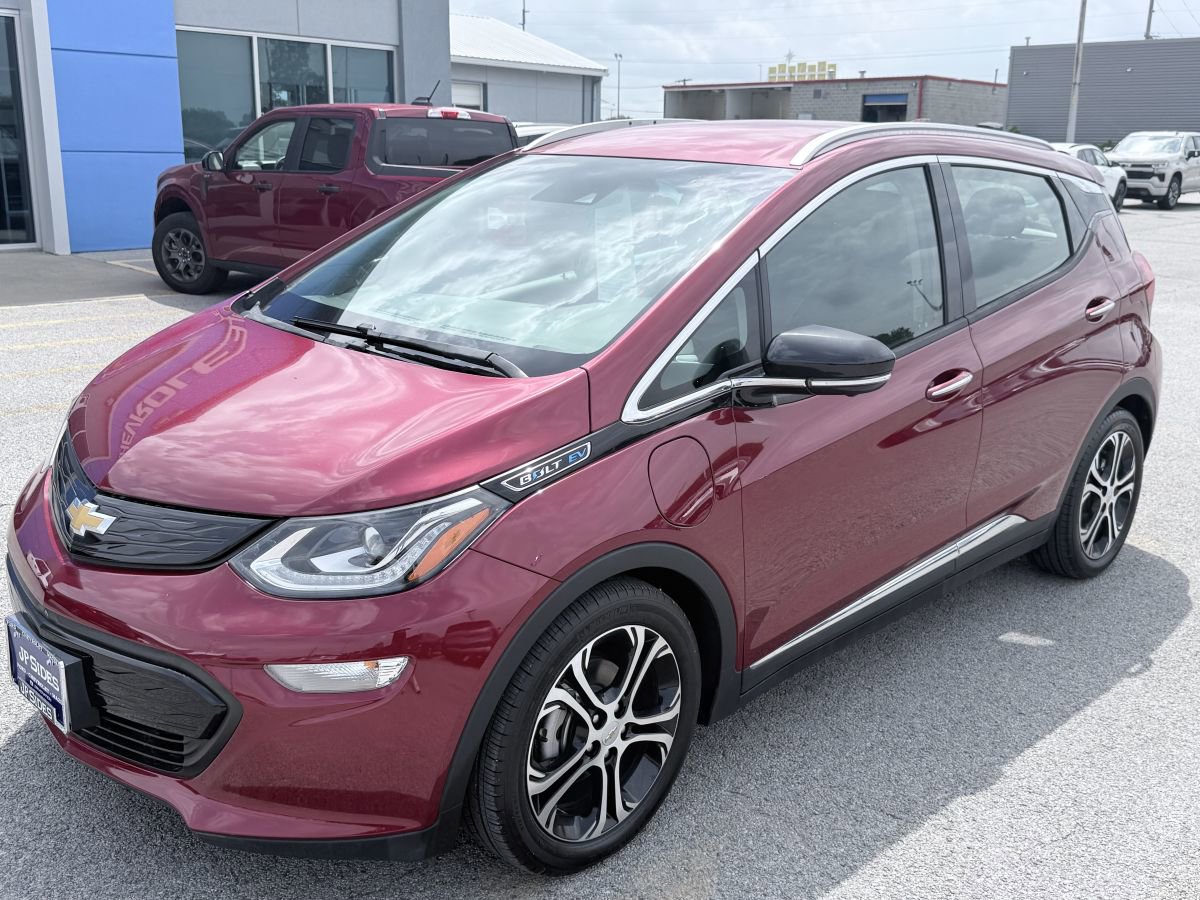 Cajun Red Tintcoat 2020 Chevrolet Bolt EV Premier FWD Wagon Front-Wheel Drive 1-Speed Automatic