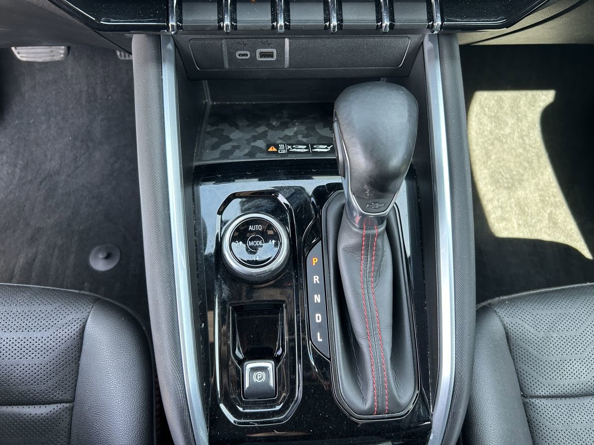 2023 Chevrolet Colorado Z71 - Photo 10