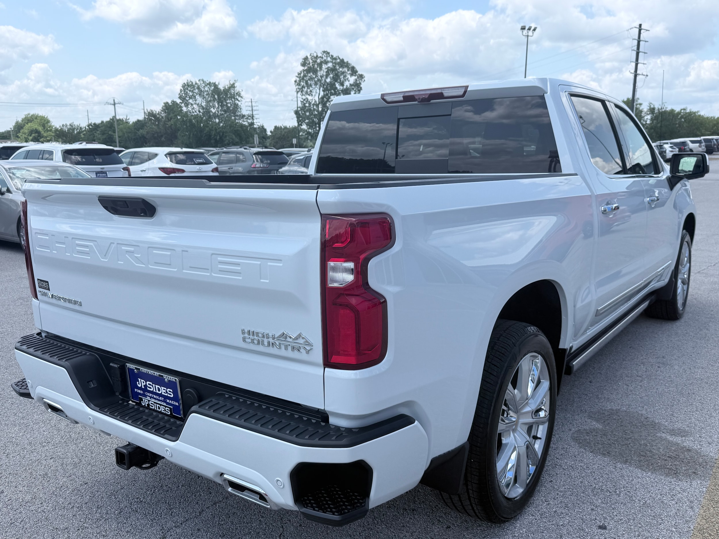 2026 Chevrolet Silverado 1500 High Country - Photo 7