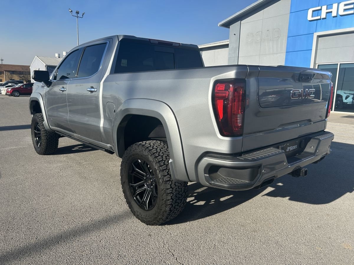2025 GMC Sierra 1500 SLT - Photo 6