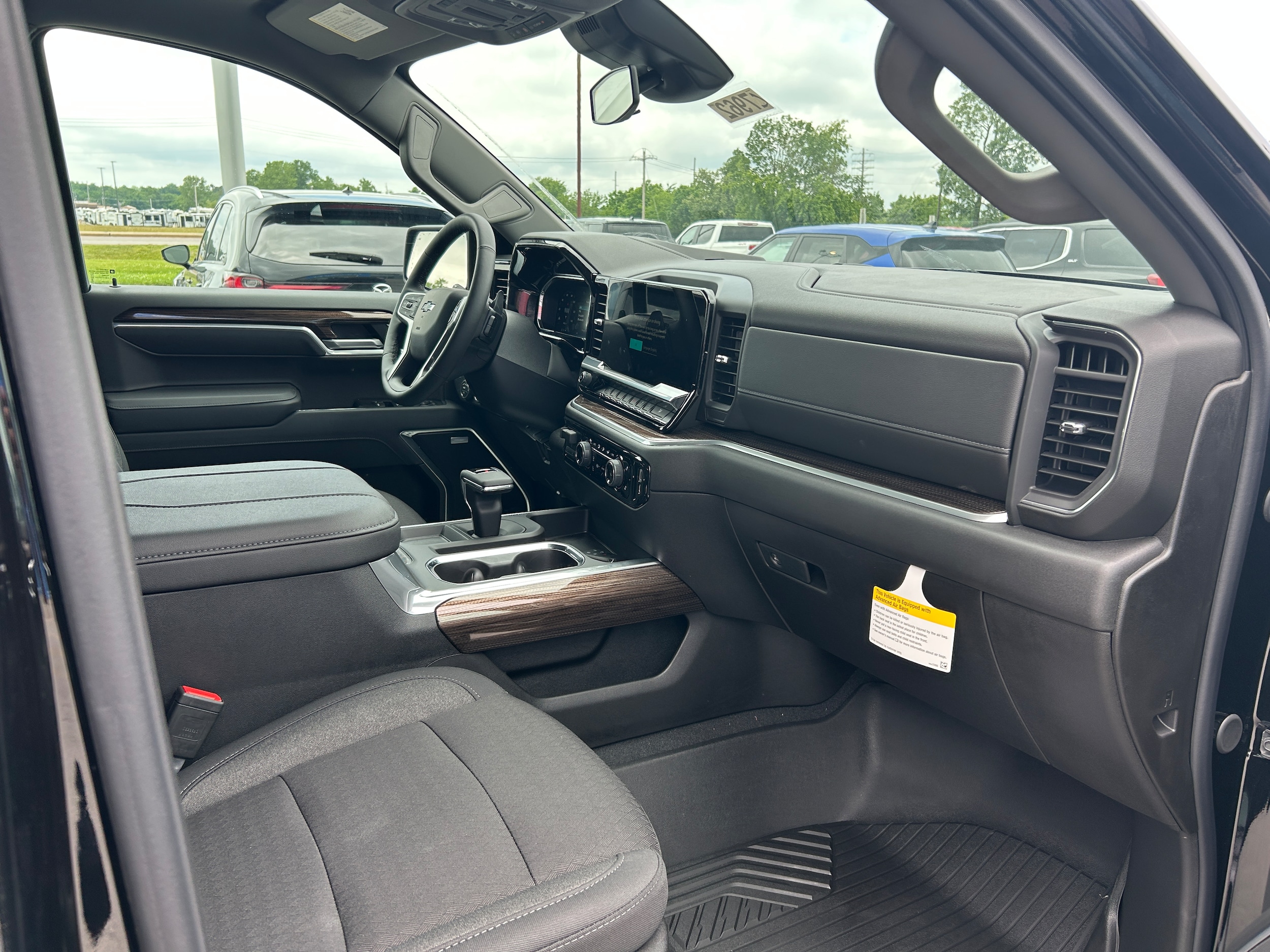 2026 Chevrolet Silverado 1500 RST - Photo 10