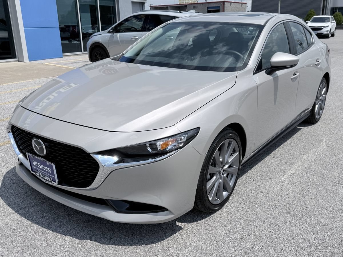  2024 Mazda MAZDA3 2.5 S Preferred Sedan FWD   