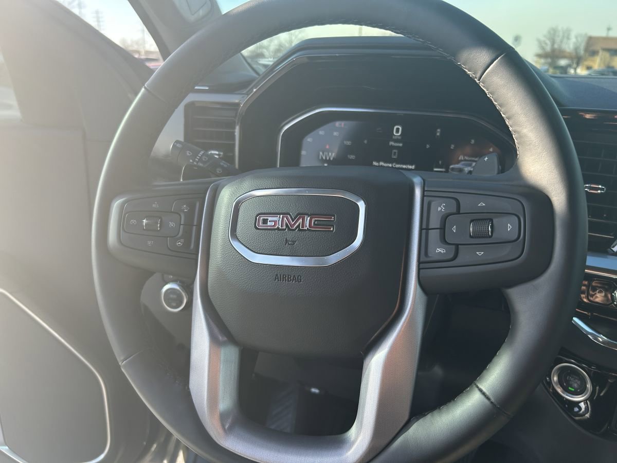 2025 GMC Sierra 1500 SLT - Photo 12