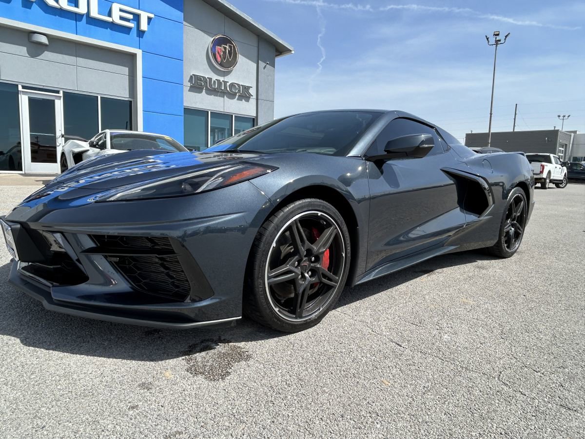 2021 Chevrolet Corvette Stingray Convertible 3LT's photo