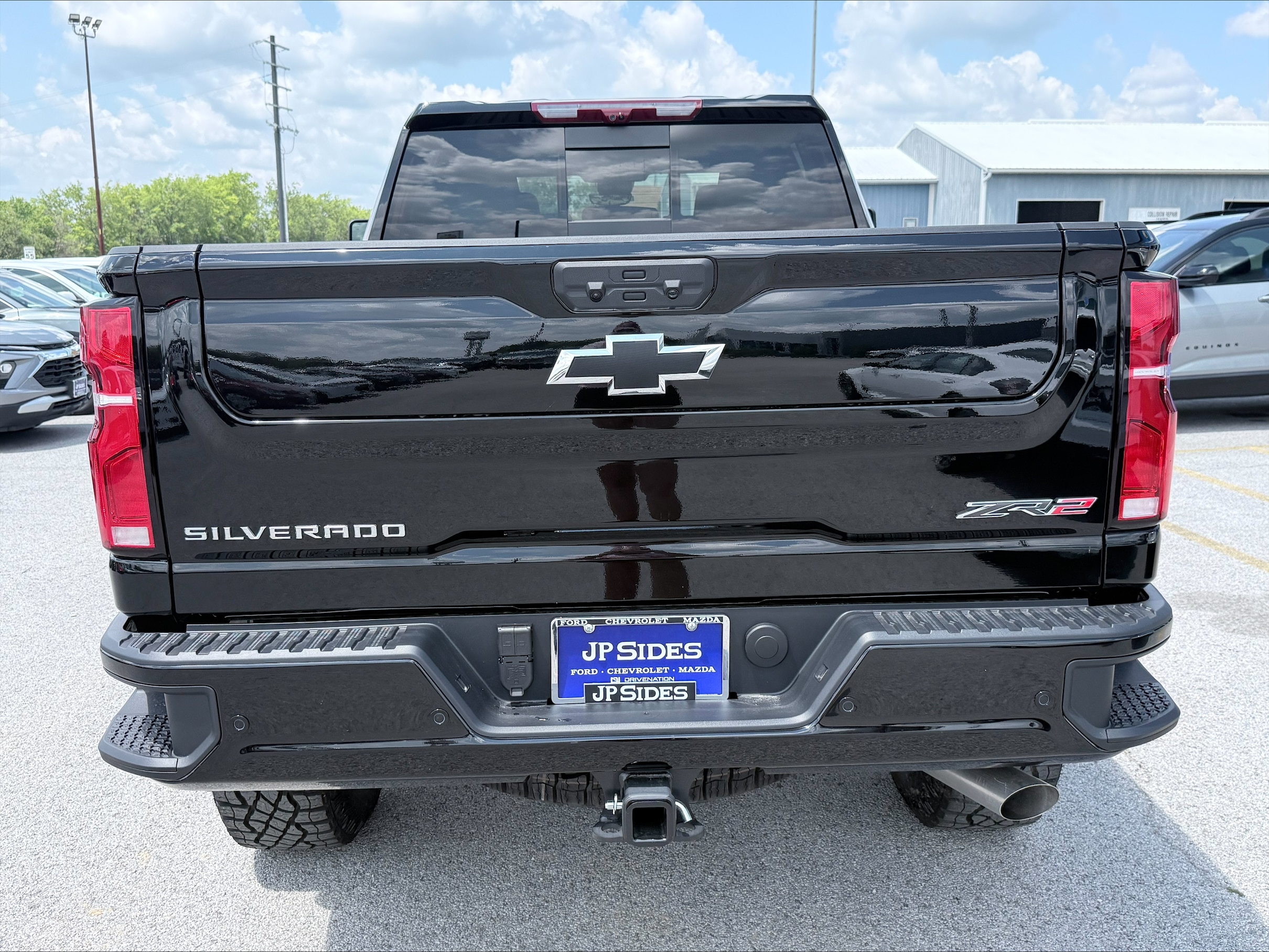 2026 Chevrolet Silverado 2500 HD ZR2 - Photo 6