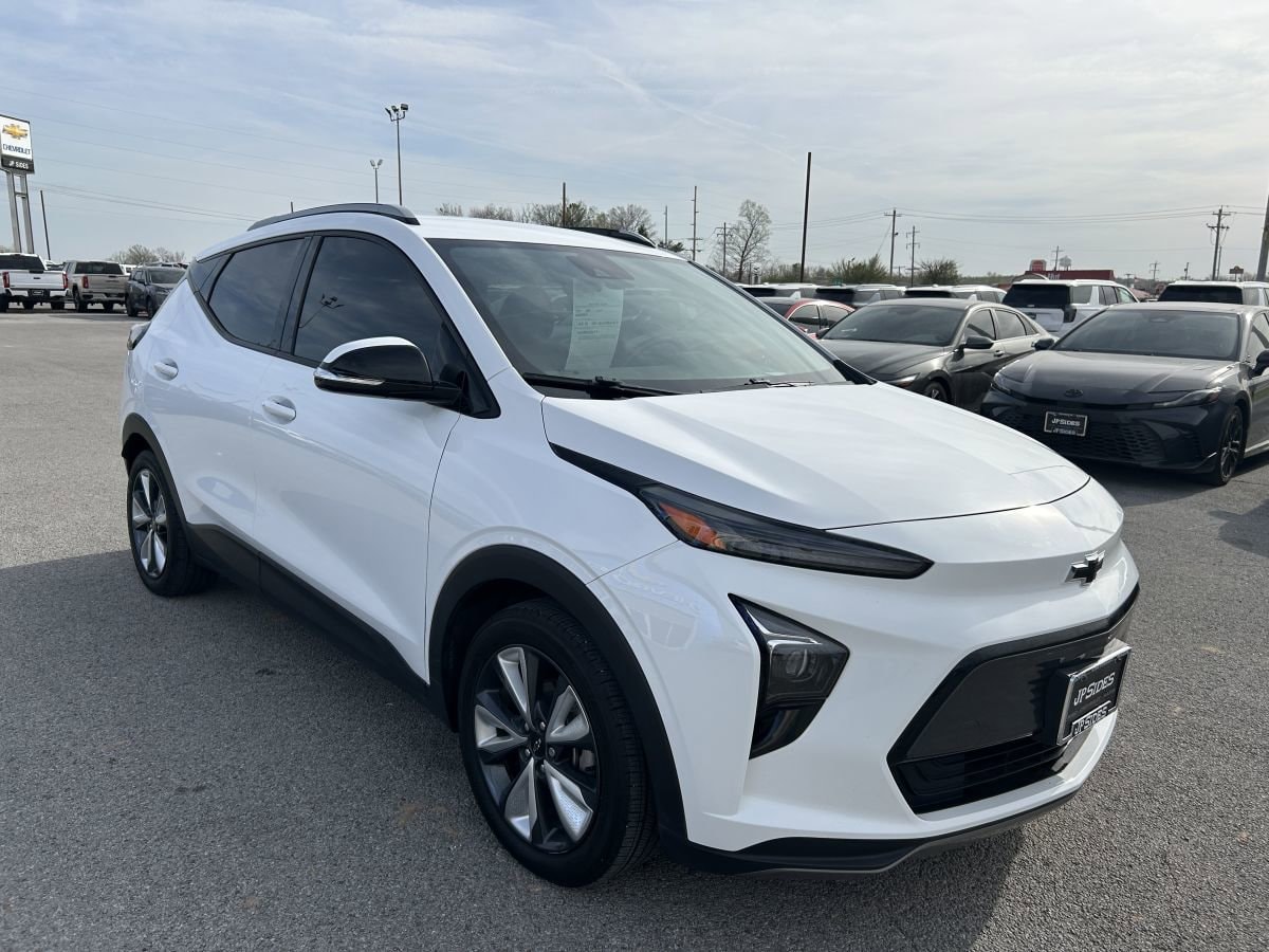 Used 2022 Chevrolet Bolt EUV LT with VIN 1G1FY6S05N4109985 for sale in Anna, IL