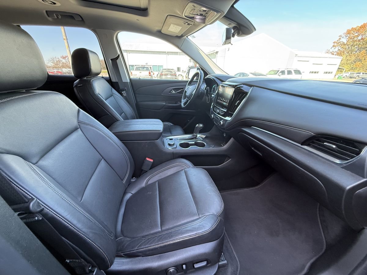 2018 Chevrolet Traverse Premier - Photo 12