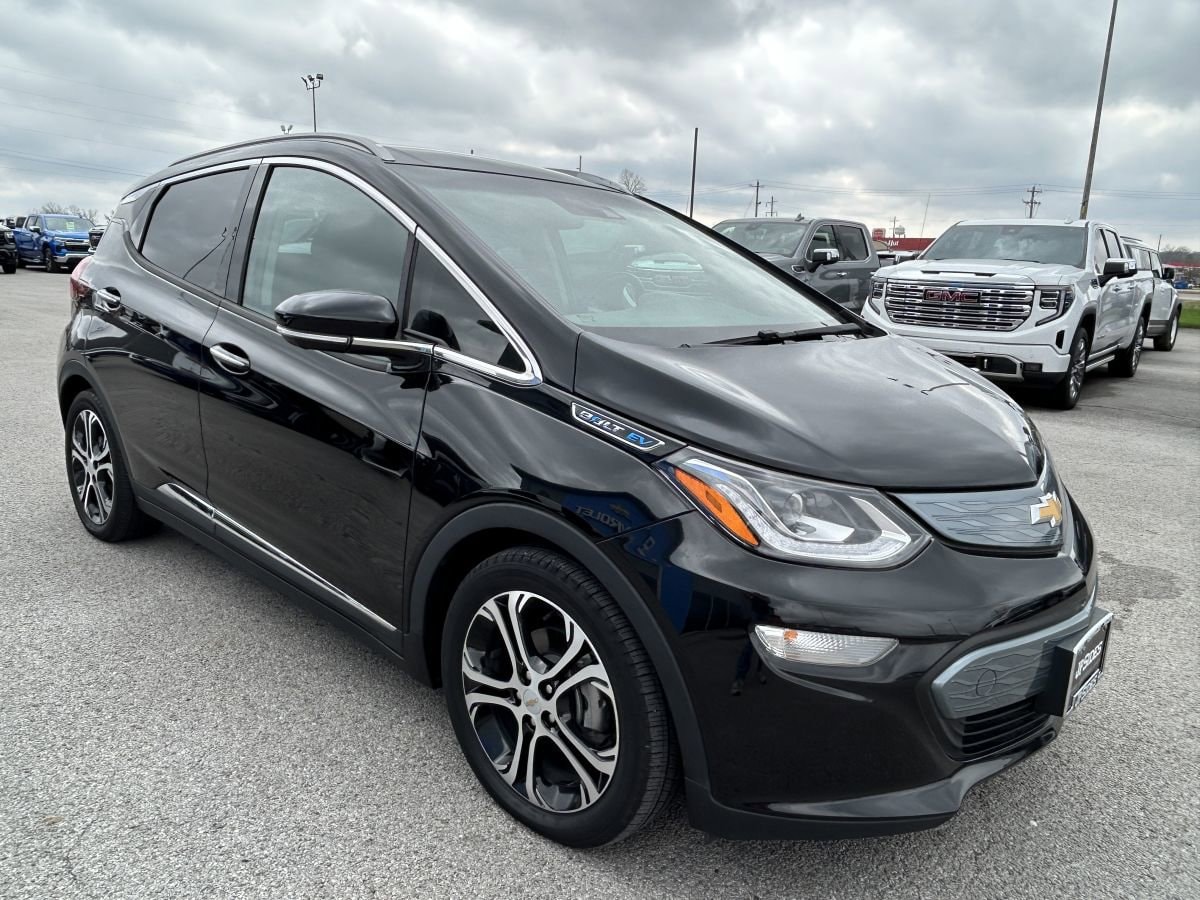 Used 2018 Chevrolet Bolt EV Premier with VIN 1G1FX6S0XJ4114337 for sale in Anna, IL