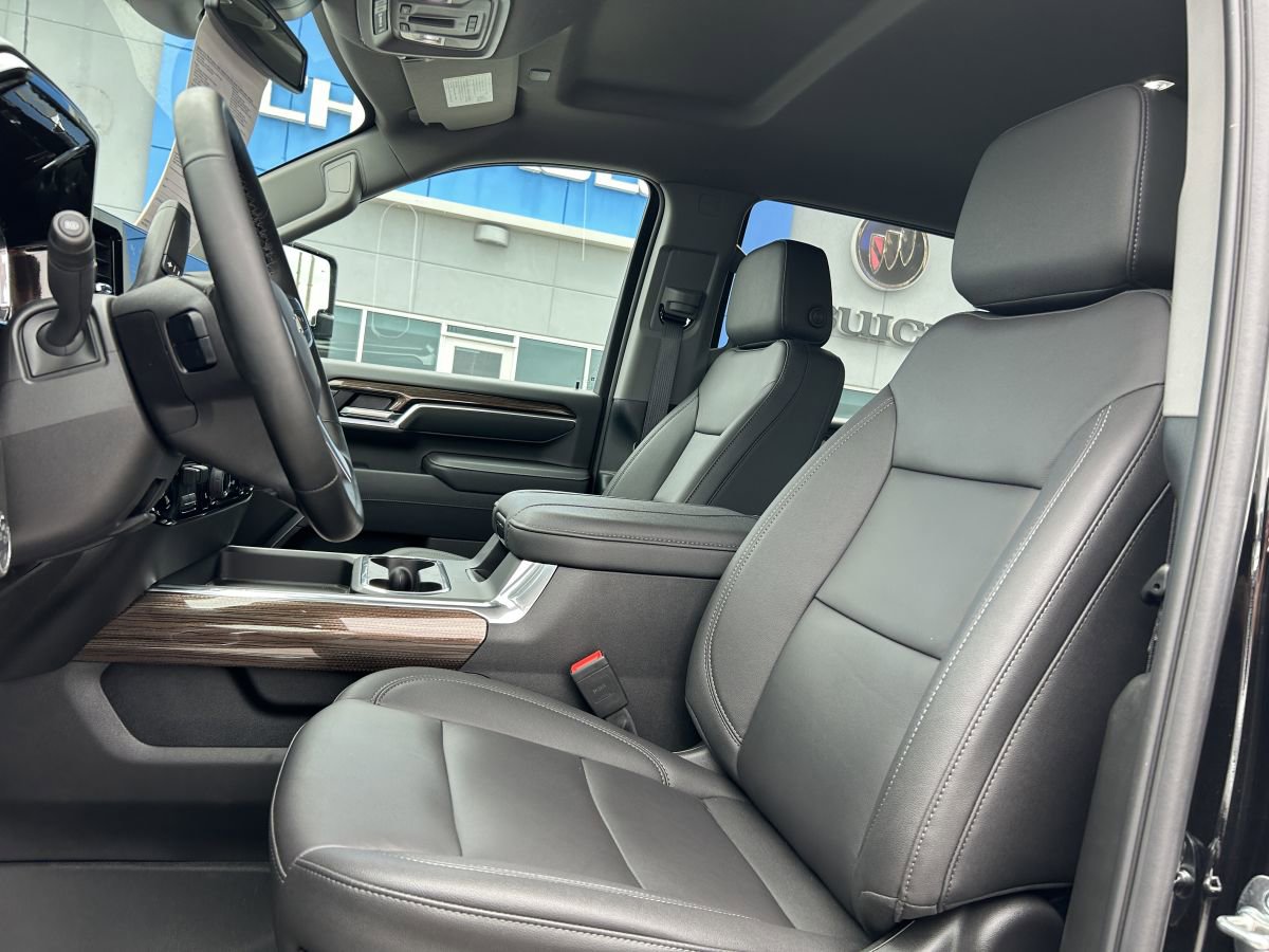 2025 Chevrolet Silverado 2500HD LT - Photo 7