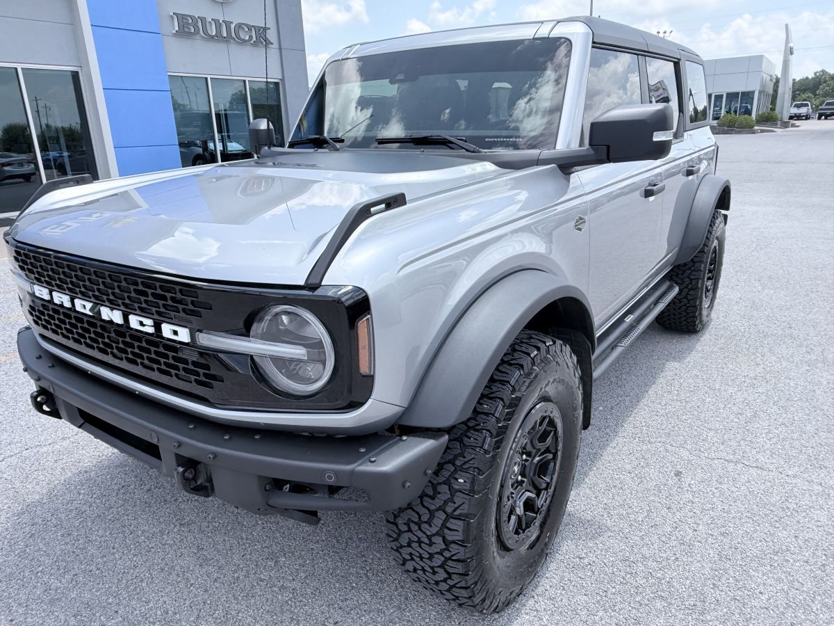 2022 Ford Bronco Base Advanced 4x4's photo