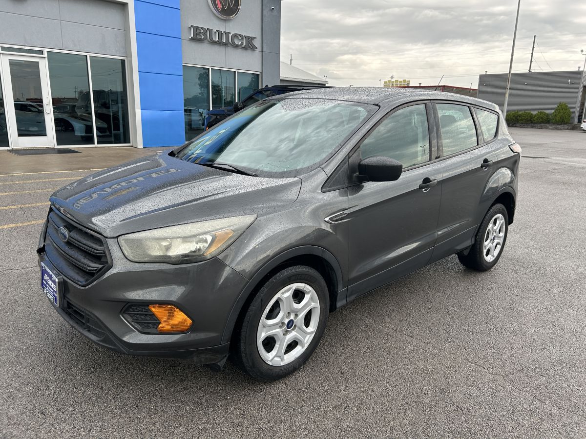 2018 Ford Escape S's photo
