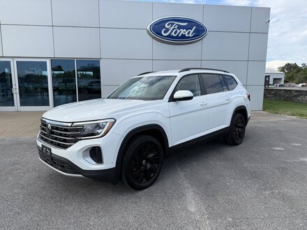 2024 Volkswagen Atlas SE w/ Tech SUV