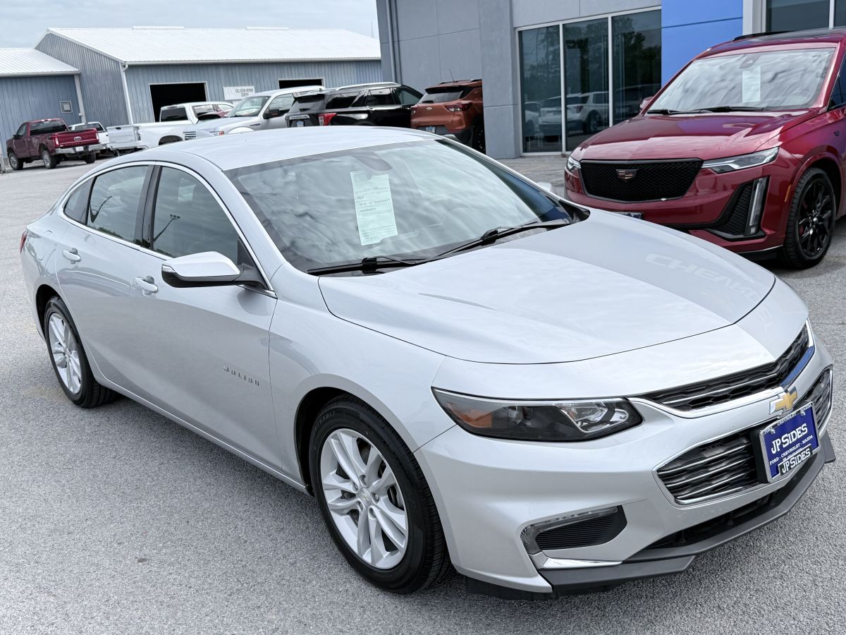 Used 2017 Chevrolet Malibu 1LT with VIN 1G1ZE5ST9HF236189 for sale in Anna, IL