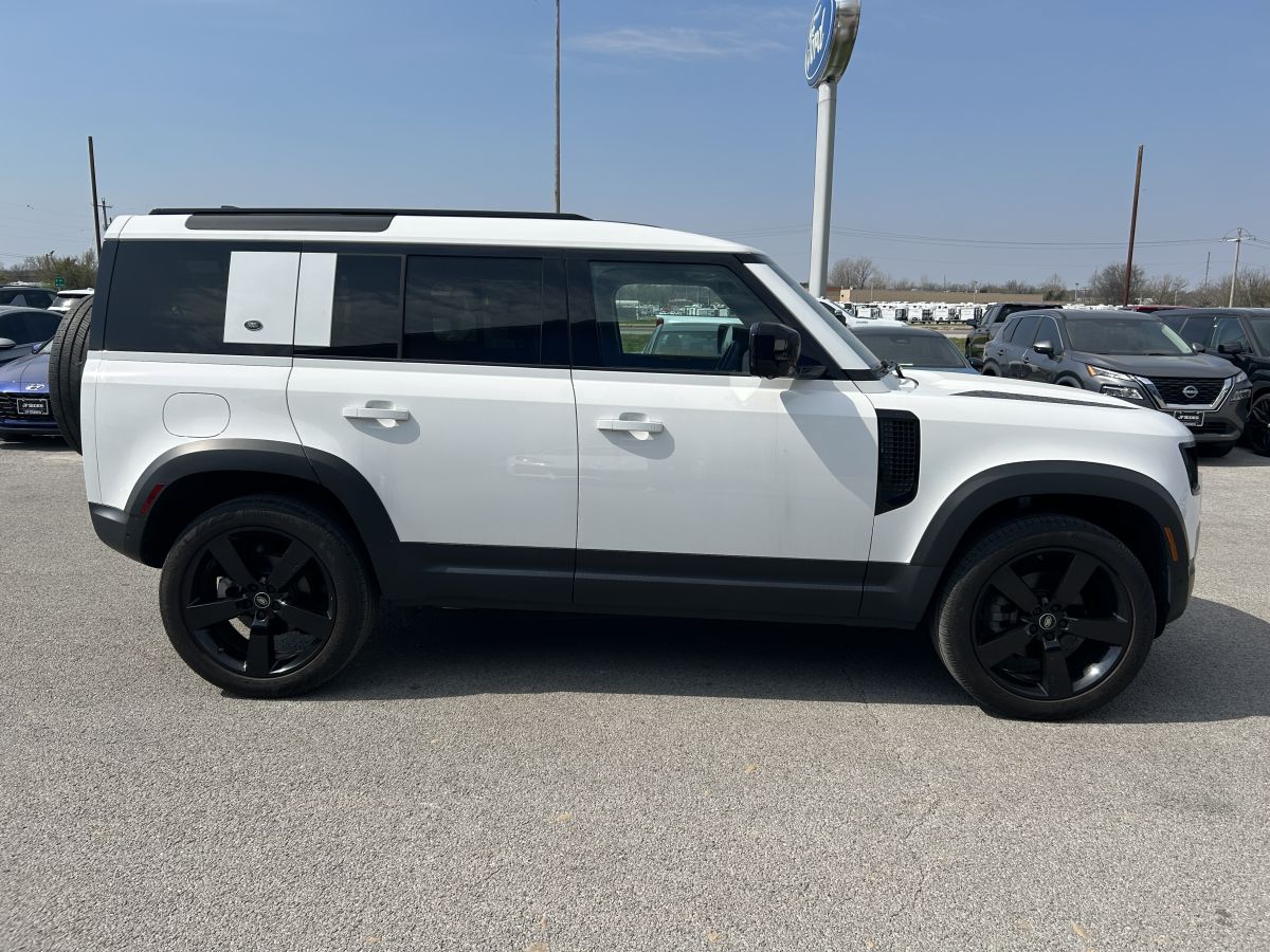 2020 Land Rover Defender Standard - Photo 3