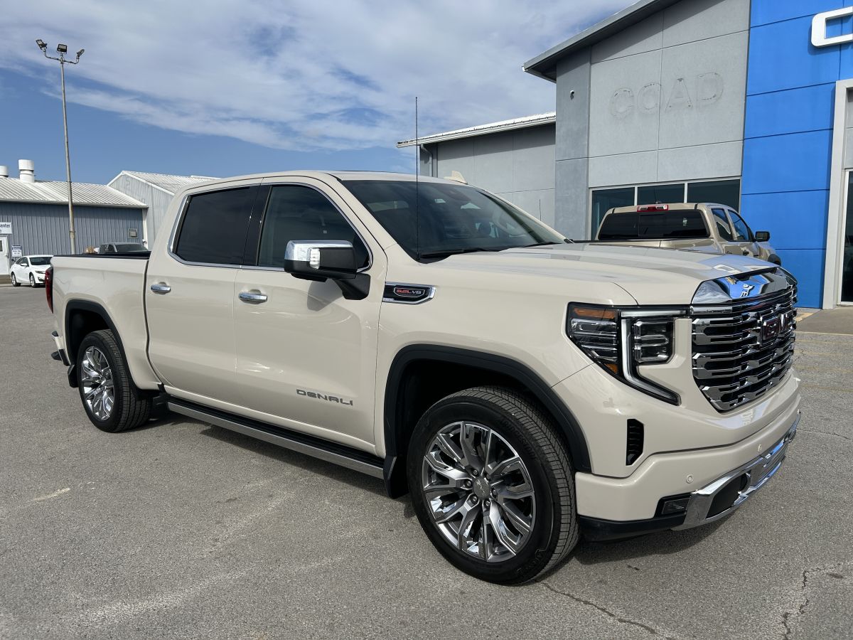 2026 GMC Sierra 4WD Crew Cab Short Box Denali's photo