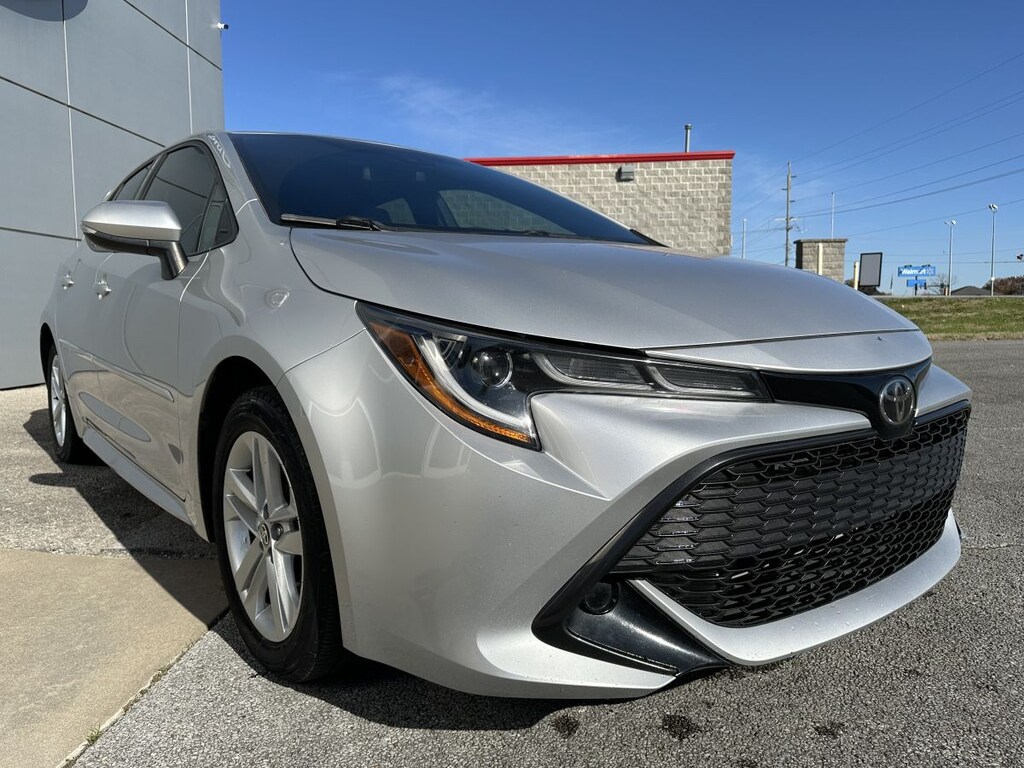 Used 2022 Toyota Corolla SE Hatchback
