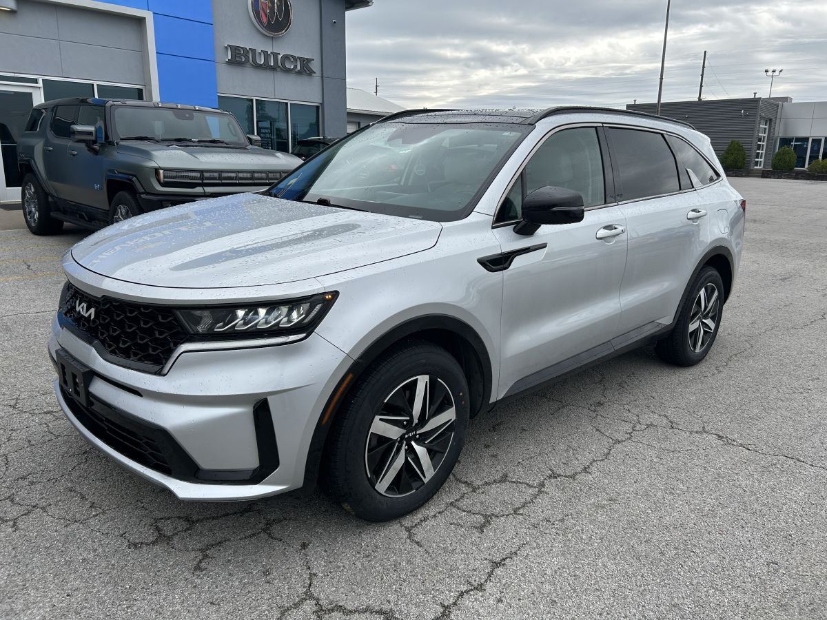 2022 Kia Sorento S AT's photo