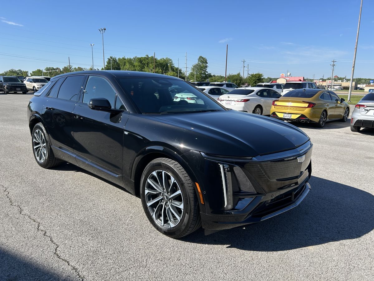 Used 2024 Cadillac LYRIQ Sport 1 with VIN 1GYKPTRL6RZ103820 for sale in Anna, IL