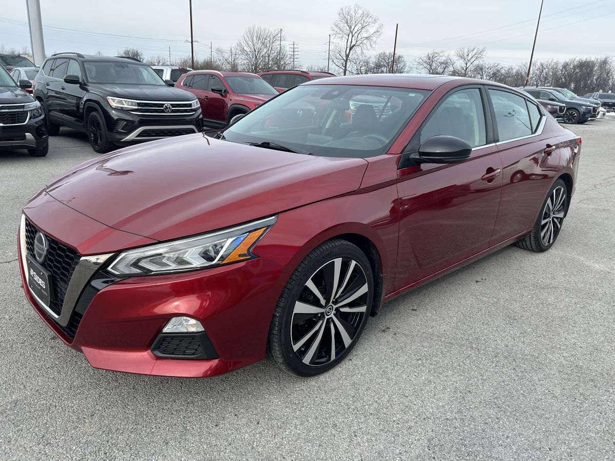 2020 Nissan Altima SR