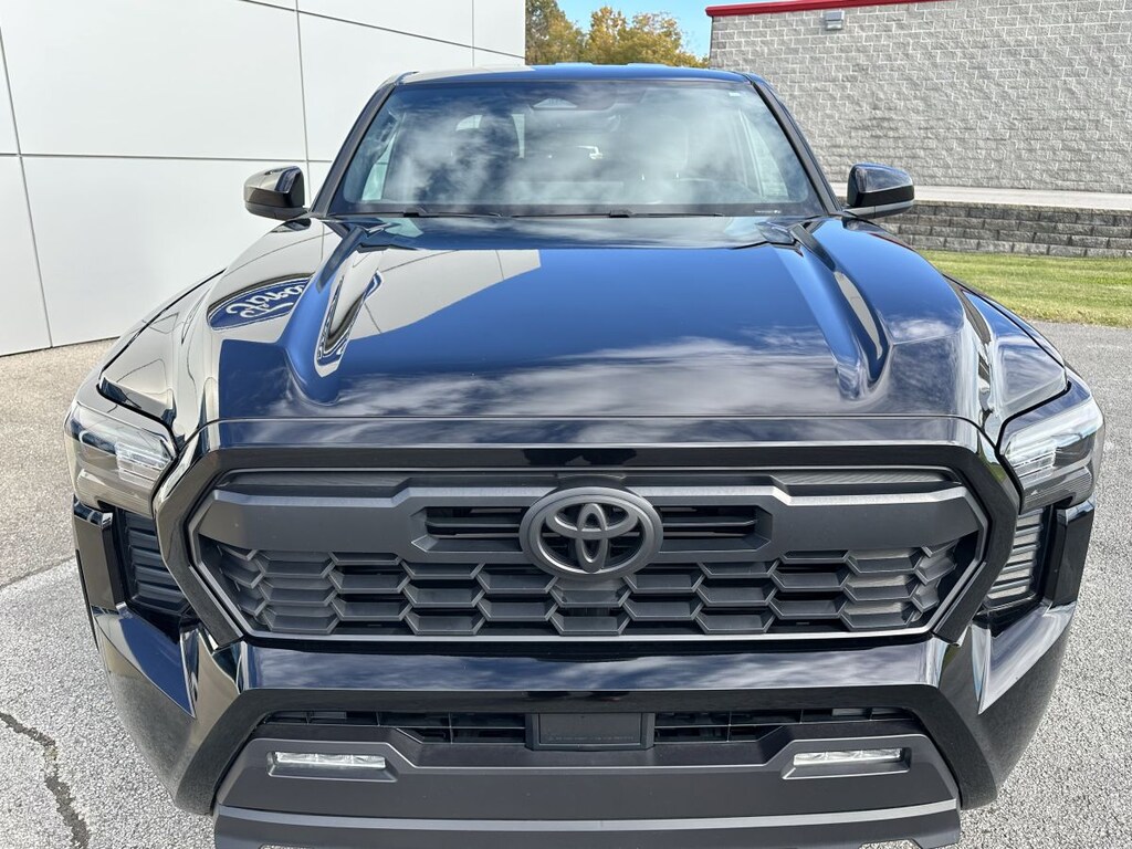 Used 2024 Toyota Tacoma TRD Sport Truck