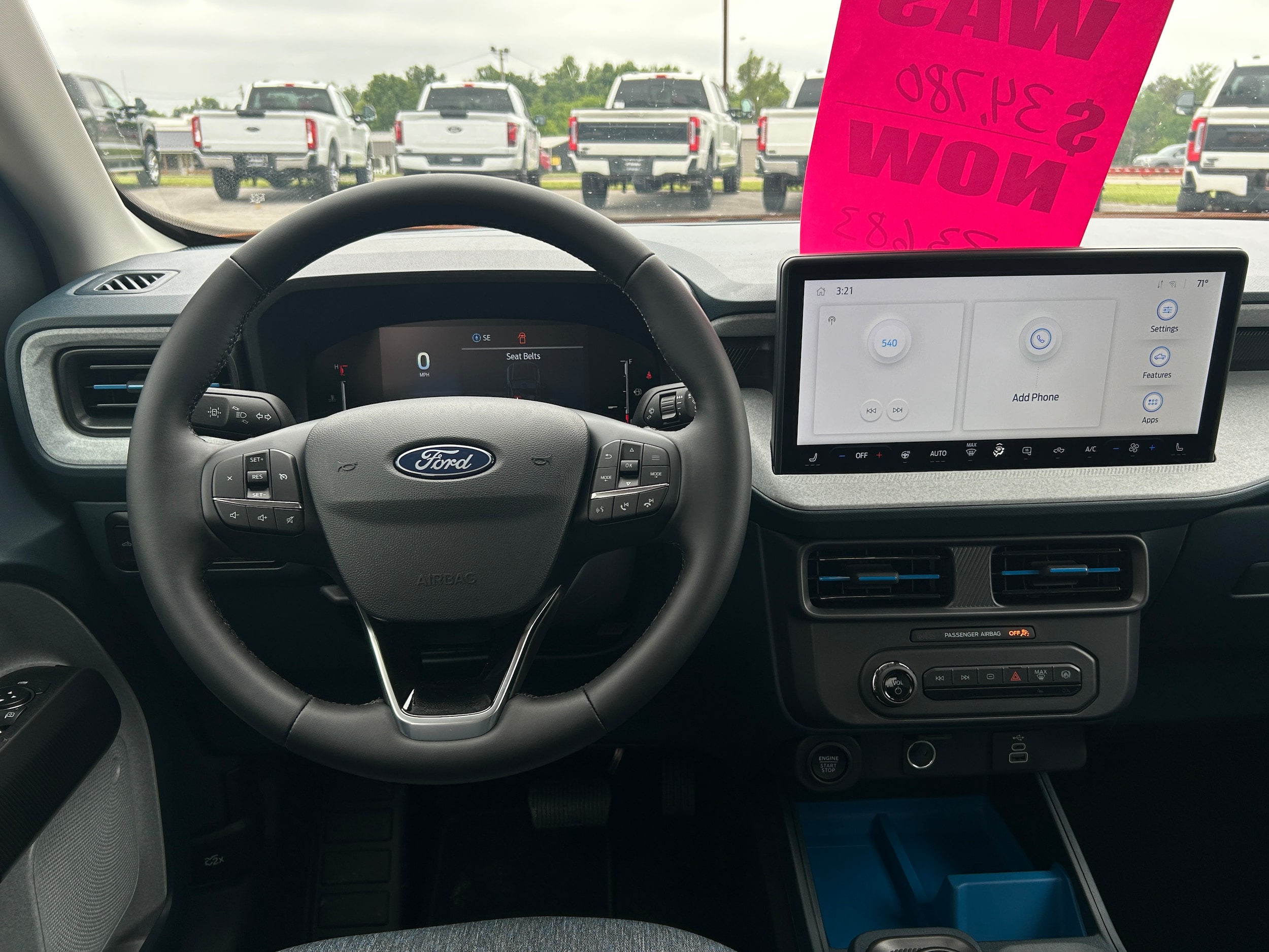 2026 Ford Maverick XLT - Photo 8