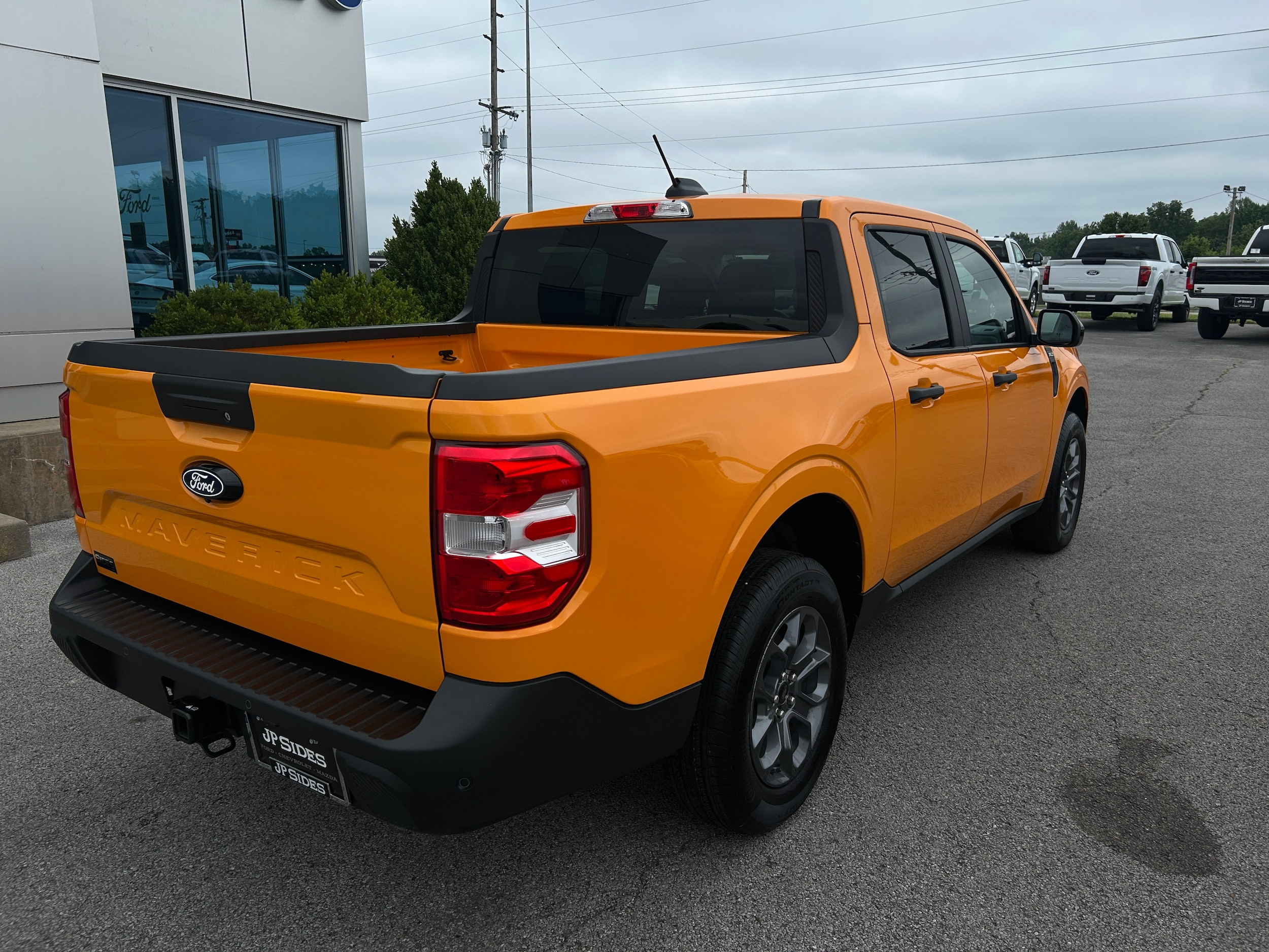 2026 Ford Maverick XLT - Photo 6